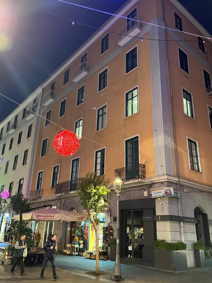 Corso 66 Luxury Apartment Salerno Exterior photo